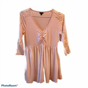 Torrid 3/4 Sleeve Pink Top Sz 00 (M/L/10)